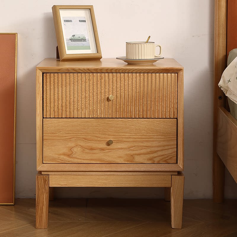 Retro Solid Wood Nightstands,F - огляд і ціна Solid Wood Nightstand 2 Drawers