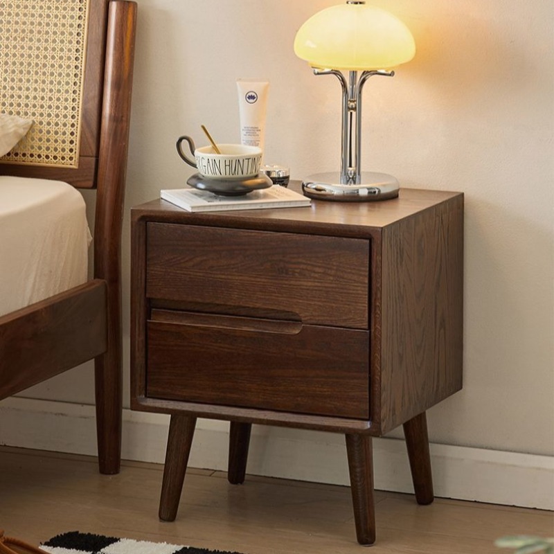 Wooden Bedside Tables Vintage  - огляд і ціна Solid Wood Nightstand 2 Drawers